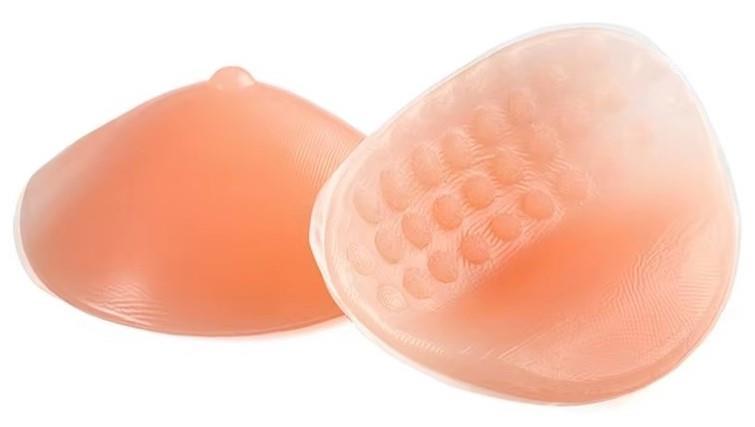 Gerçekçi Silikon Dolgu Yumuşak Dikleştirici Formlu Giyilebilir Protez Takma Yapışabilen Yapay Göğüs