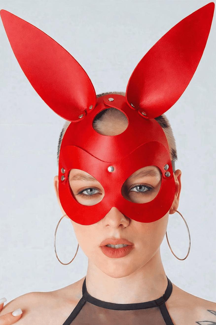 Tavşan Kulaklı Kırmızı Fetis Deri Maske